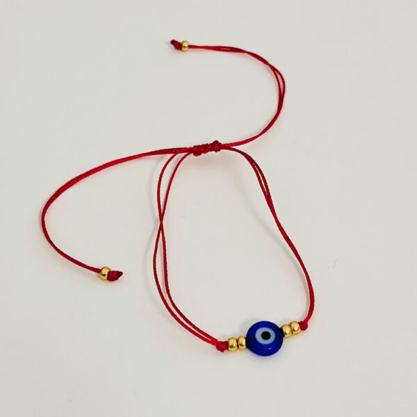 Handcrafted Red Thread Bracelet with Azurite Eye: Portal to Inner Vision and Empowerment